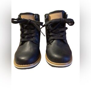 Girls Cat and Jack Black Boots Size 13 Youth